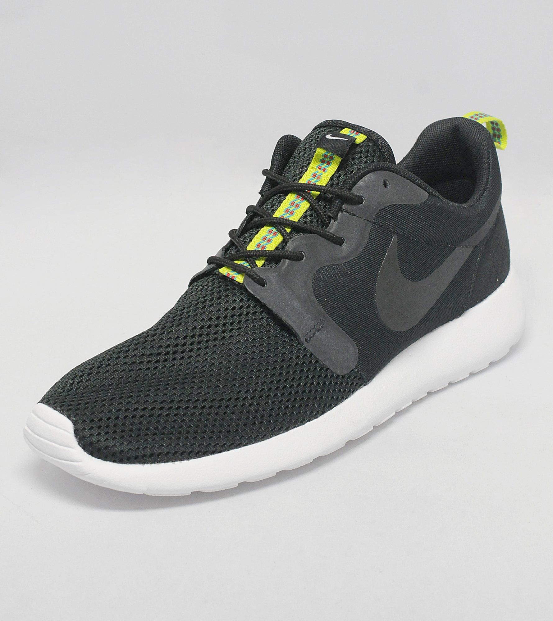 nike roshe size 10.5