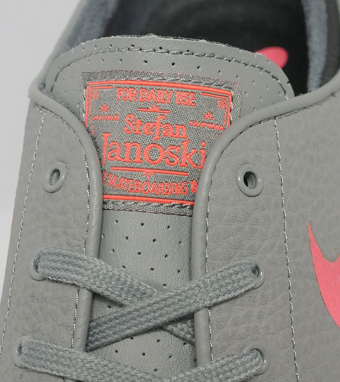 nike sb janoski size 13