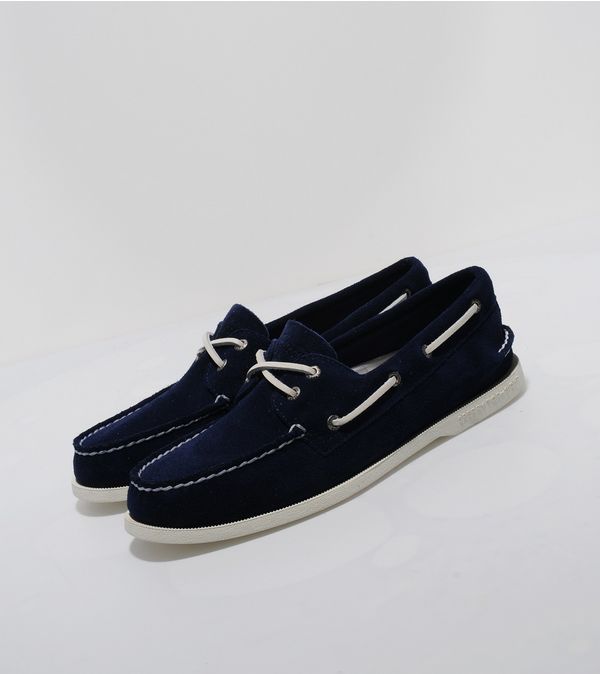 men's authentic original suede boat shoe