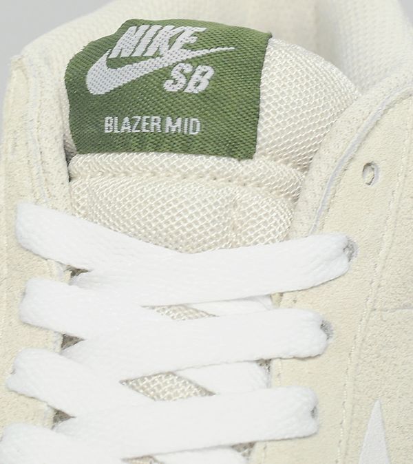nike sb blazer size 7