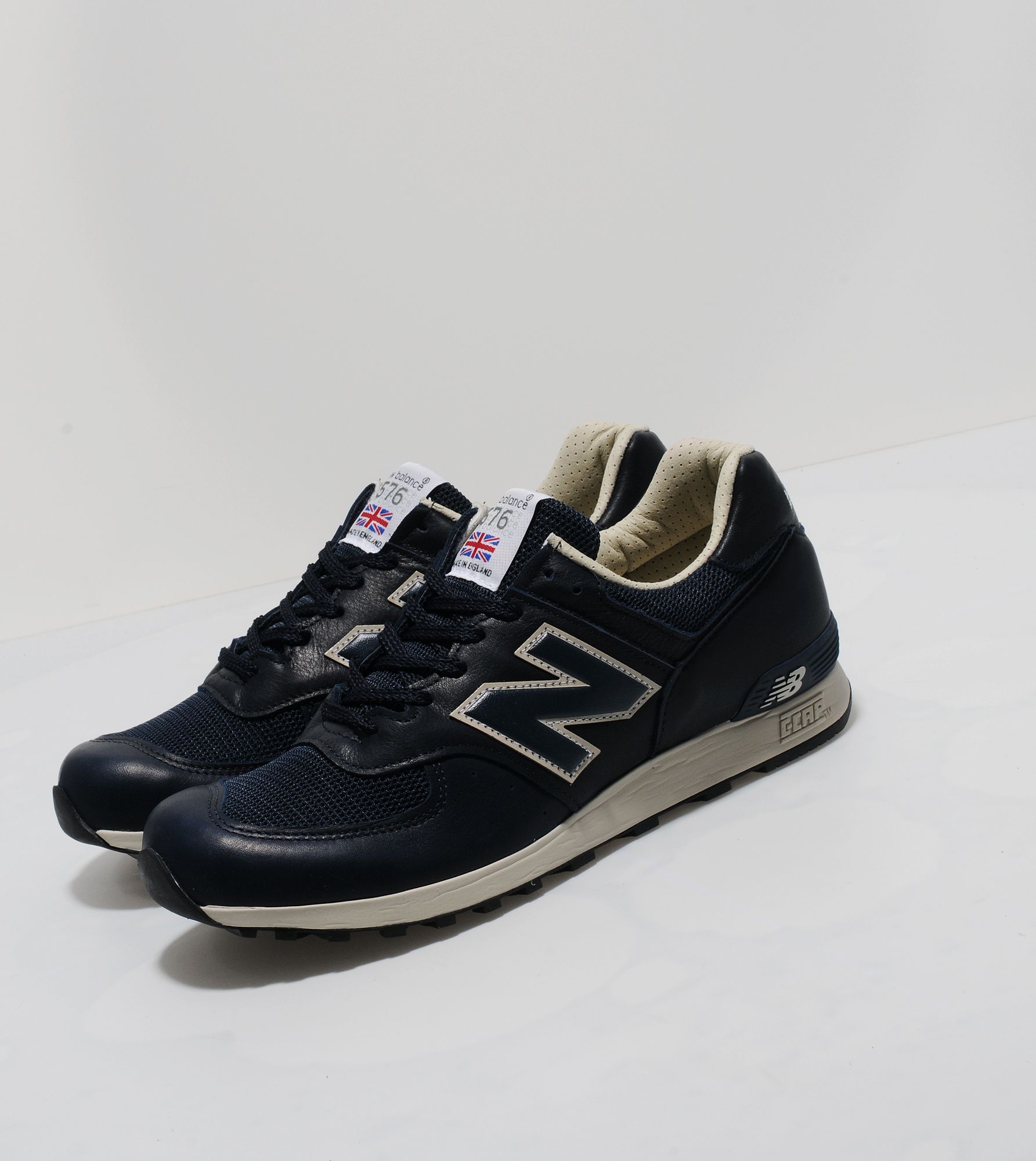 new balance 576 black leather