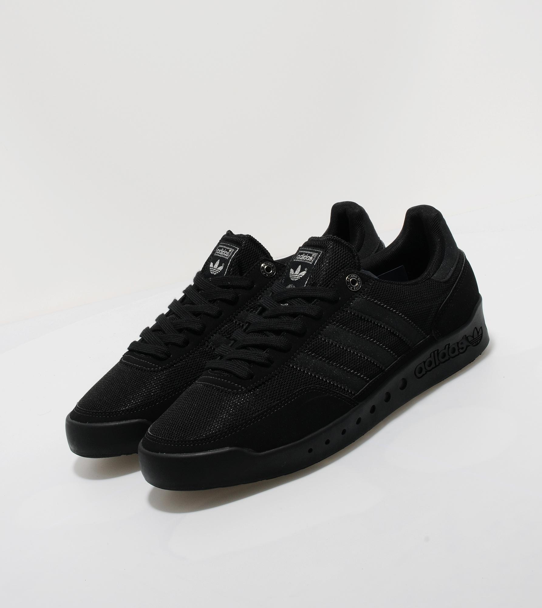 adidas originals training pt black