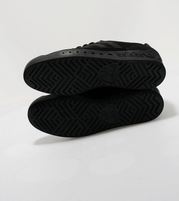 adidas originals junior training pt trainers black adidas originals junior training pt trainers black