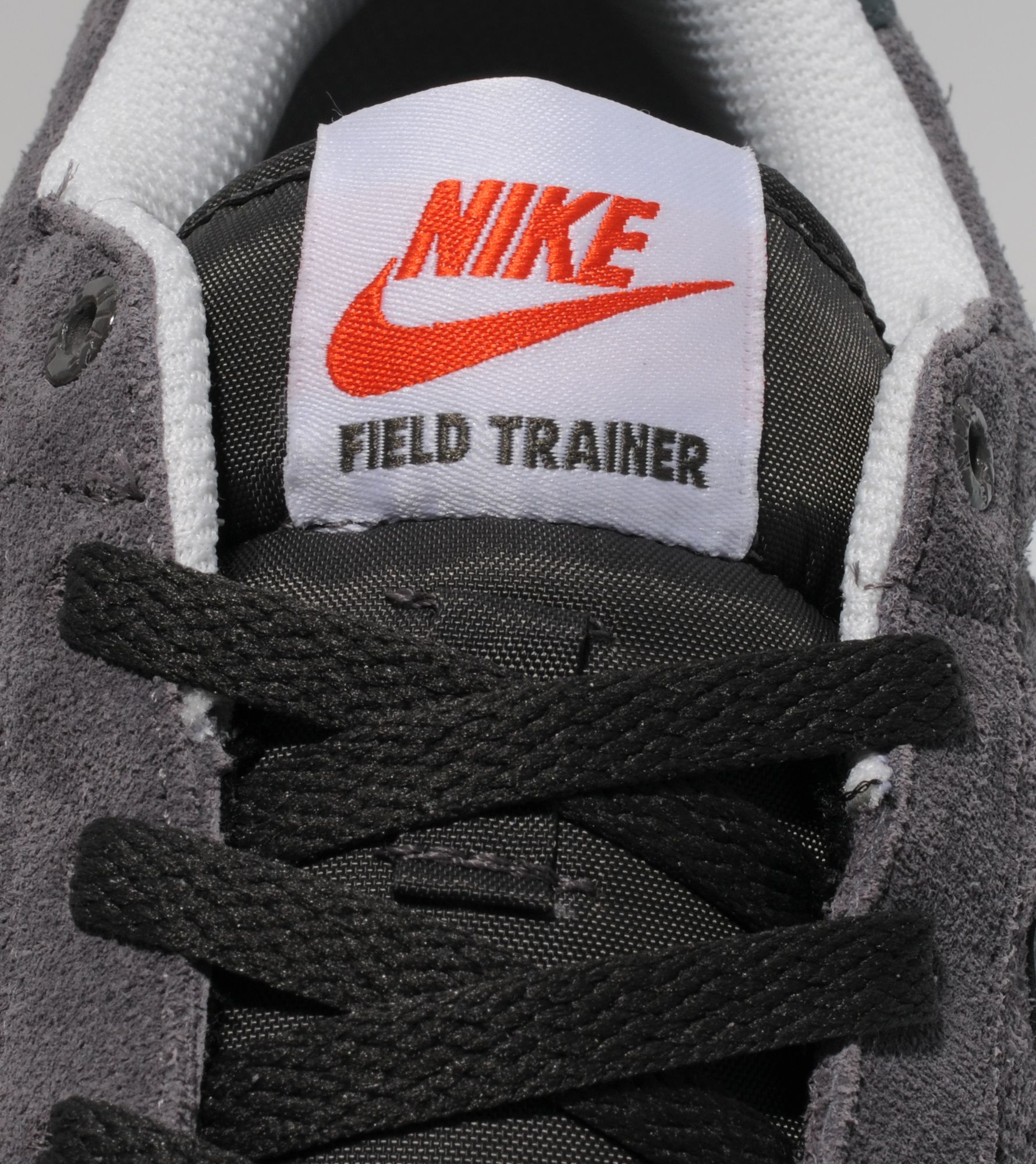 field trainer nike