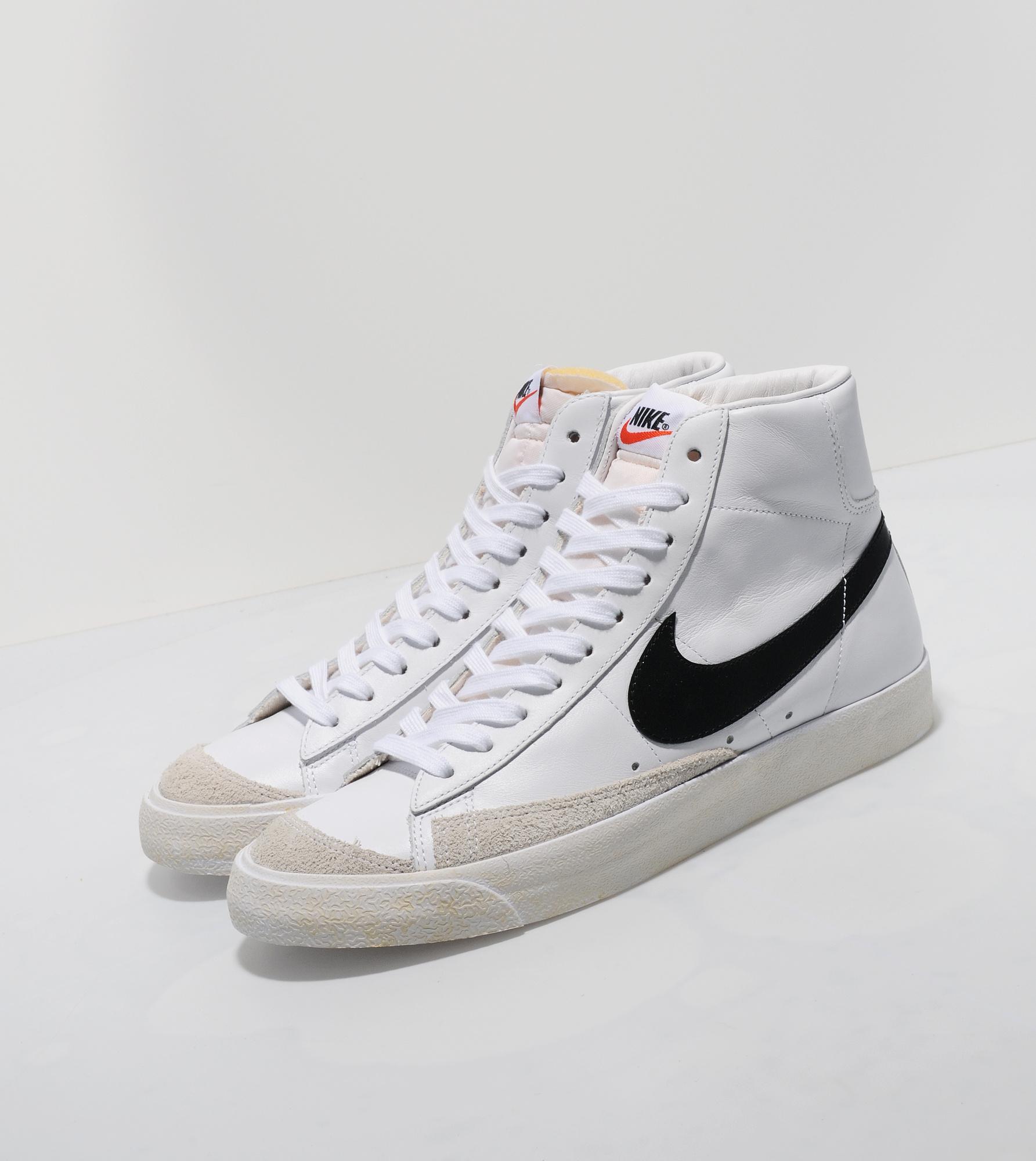 Nike Blazer Mid 77