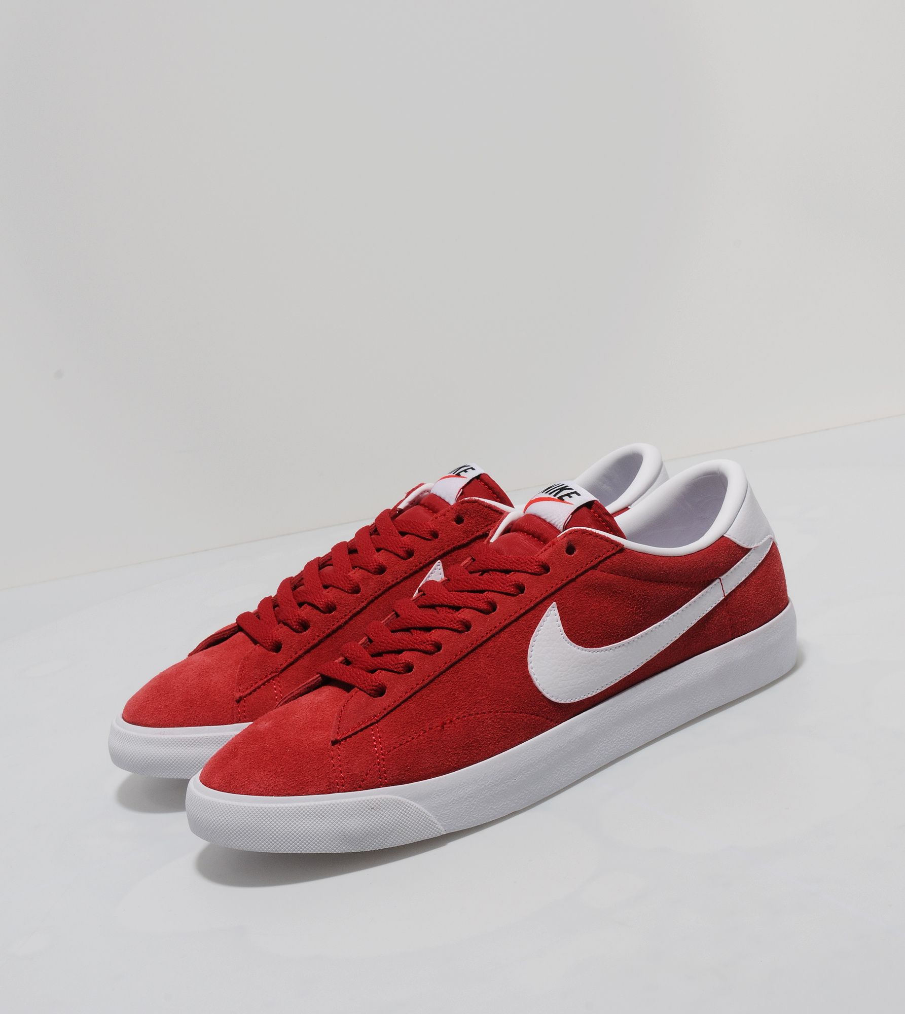 nike tennis classic