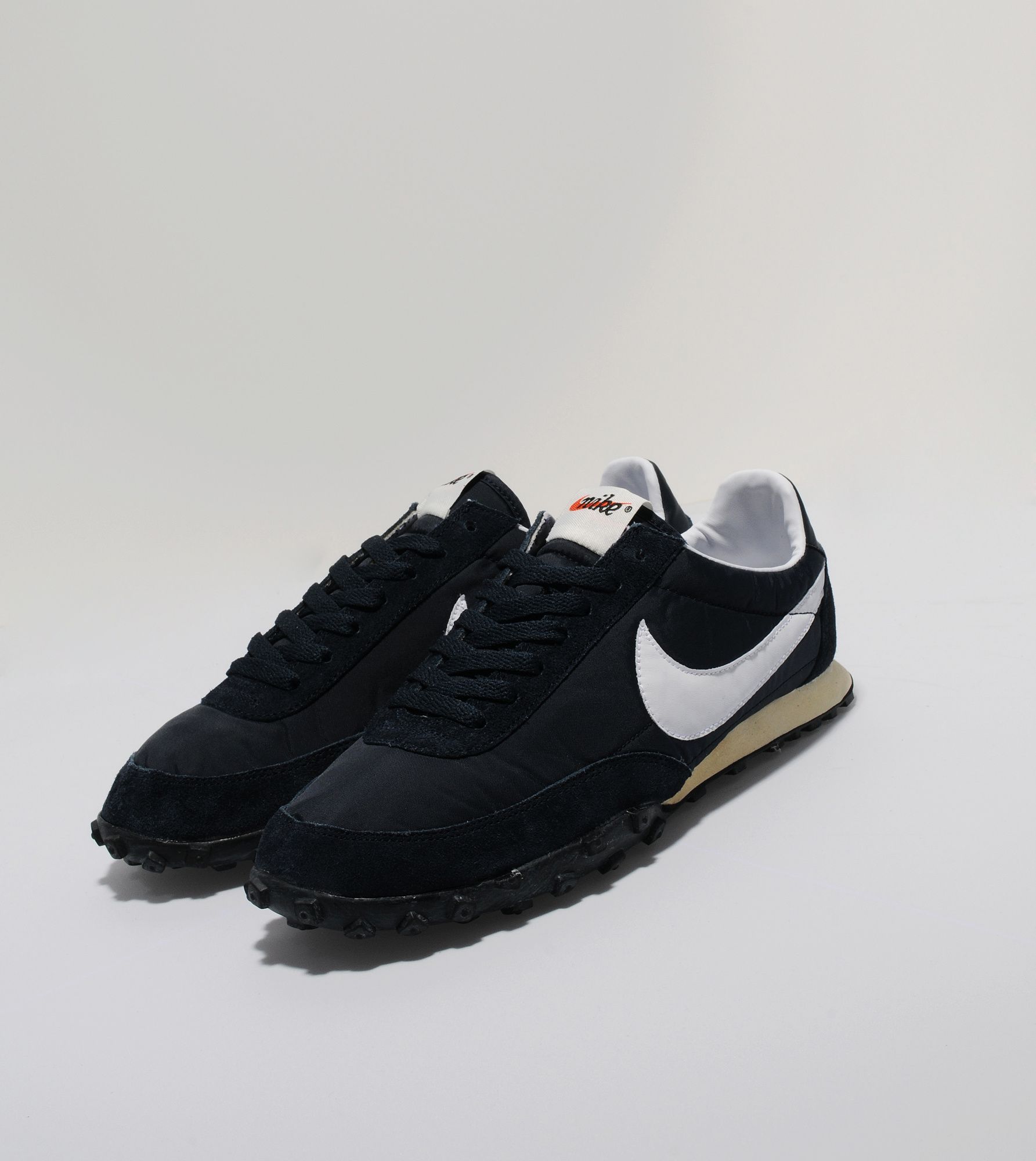 nike waffle racer stockx