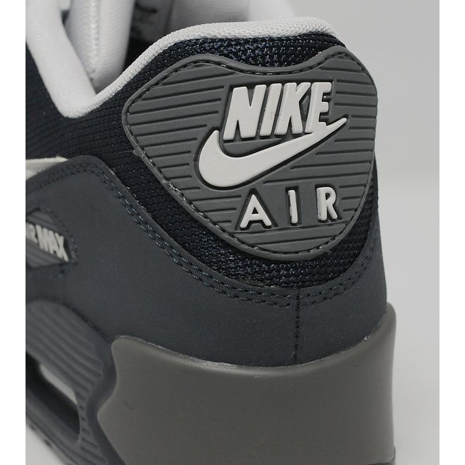 do air max 90 fit true to size