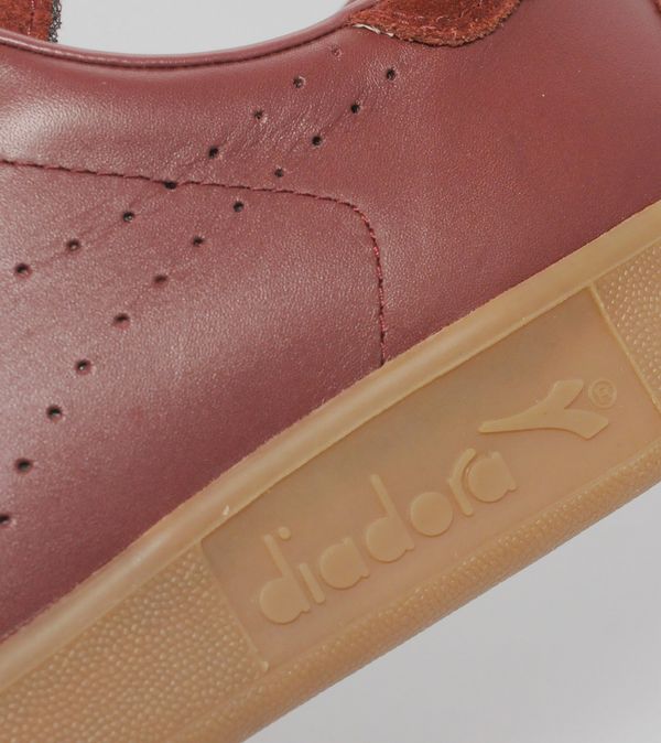 size diadora