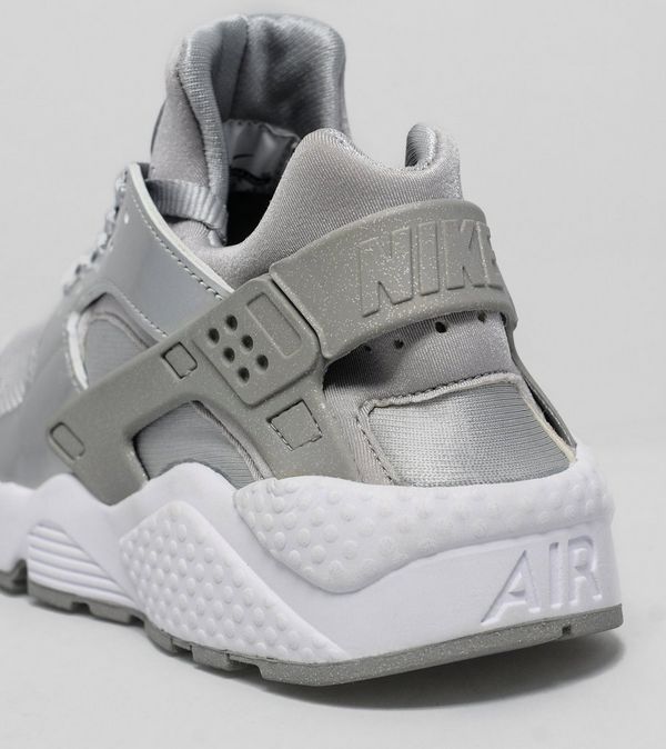 nike huarache silver womens nike huarache silver womens