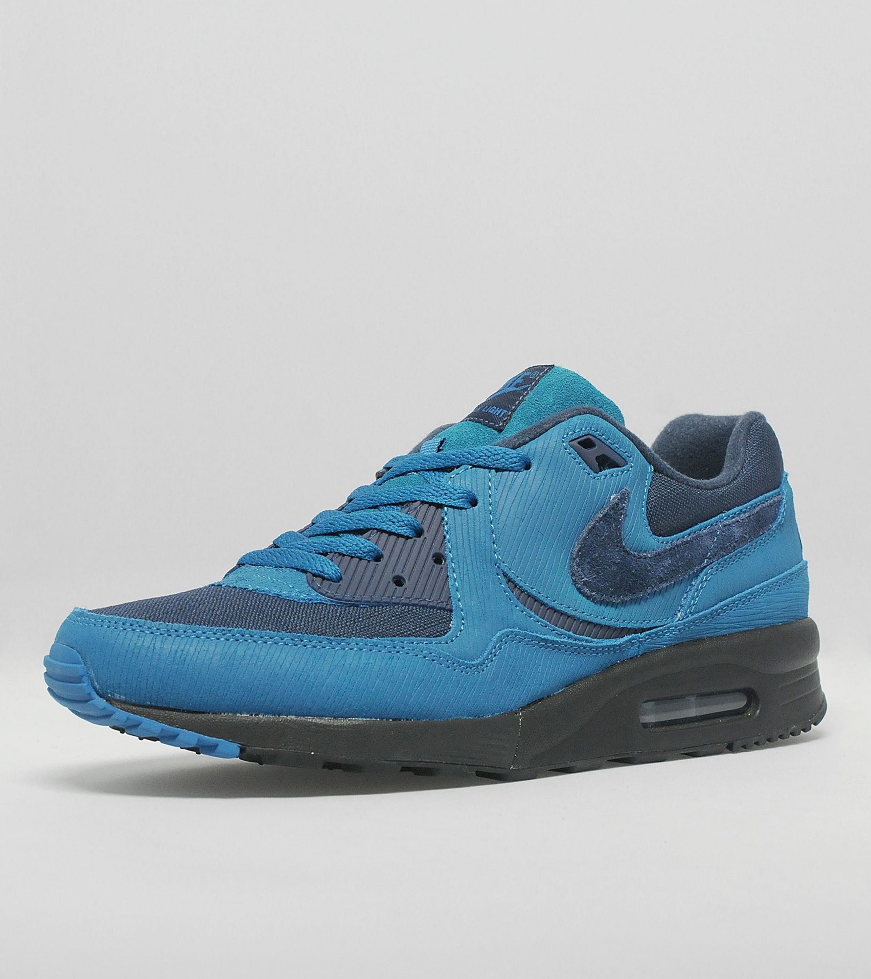 air max light size exclusive