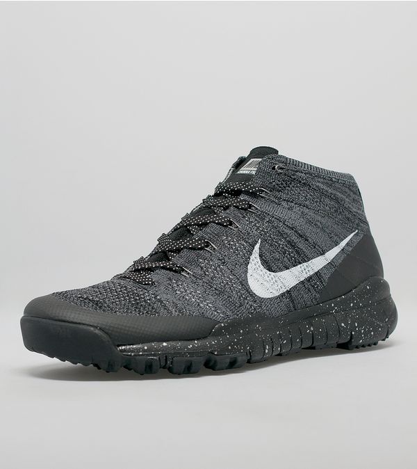 nike flyknit trainer chukka fsb black dark grey