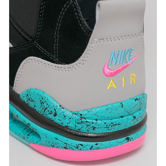 nike air command force size 7