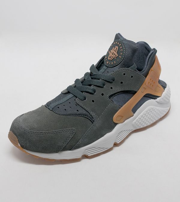 nike air huarache size 5