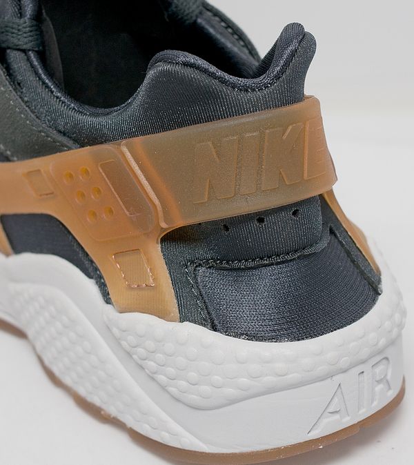 Nike Air Huarache | Size?