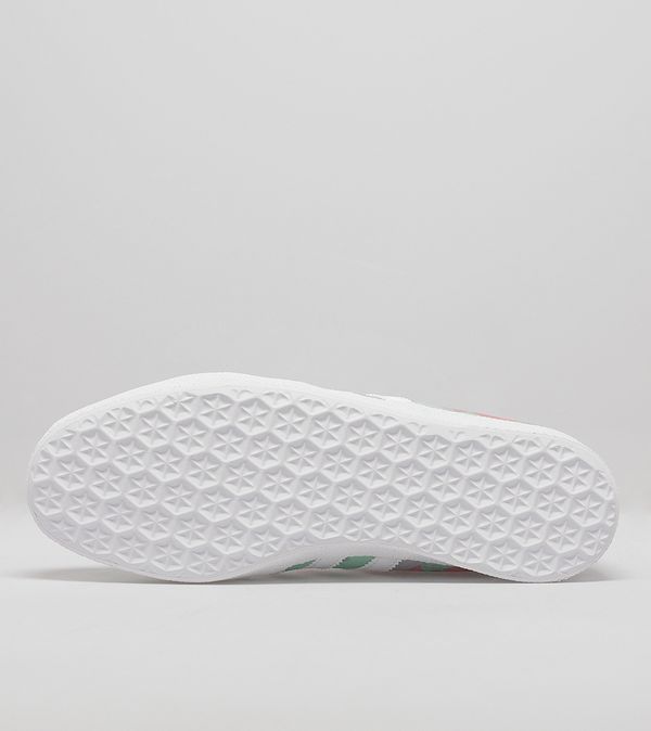 adidas gazelle og print