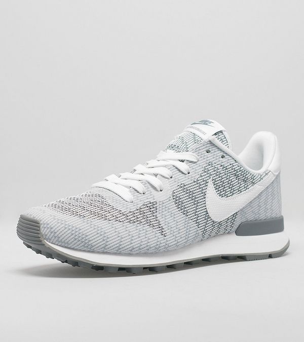 nike internationalist women size 7