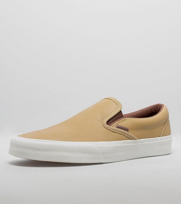 classic slip on leather vans