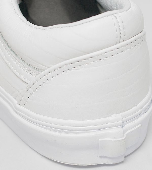 patent croc style 53 vans