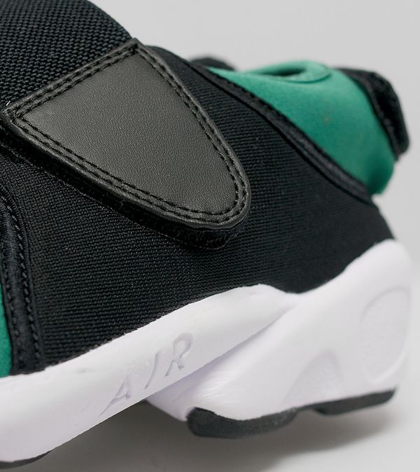 nike air rift true to size