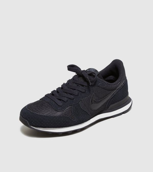 nike internationalist se women's black nike internationalist se women's black