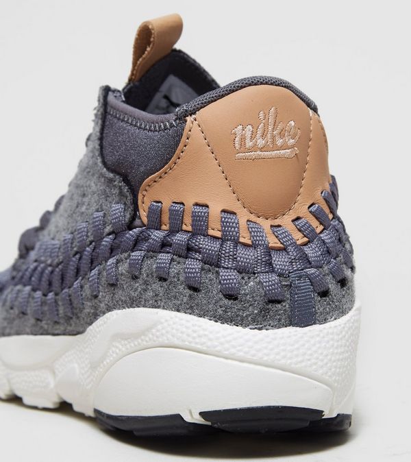 air footscape woven chukka