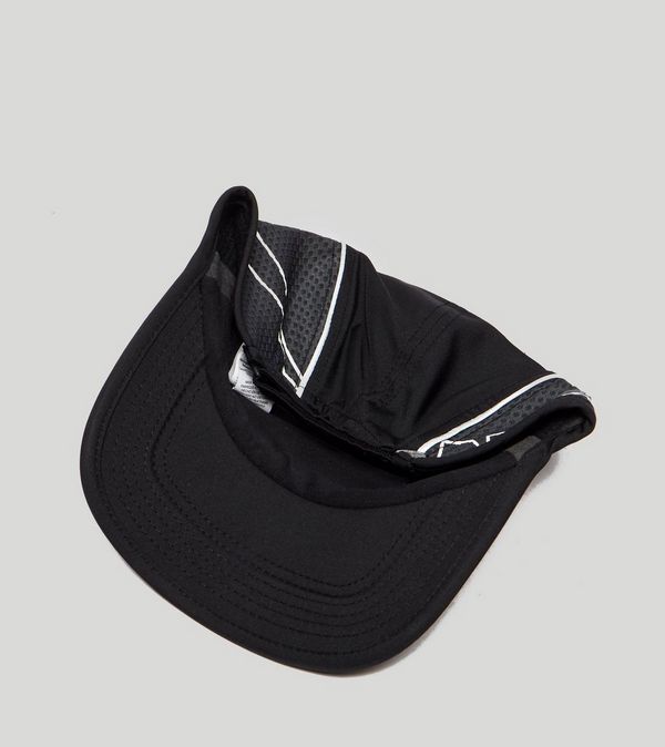 nike peak caps