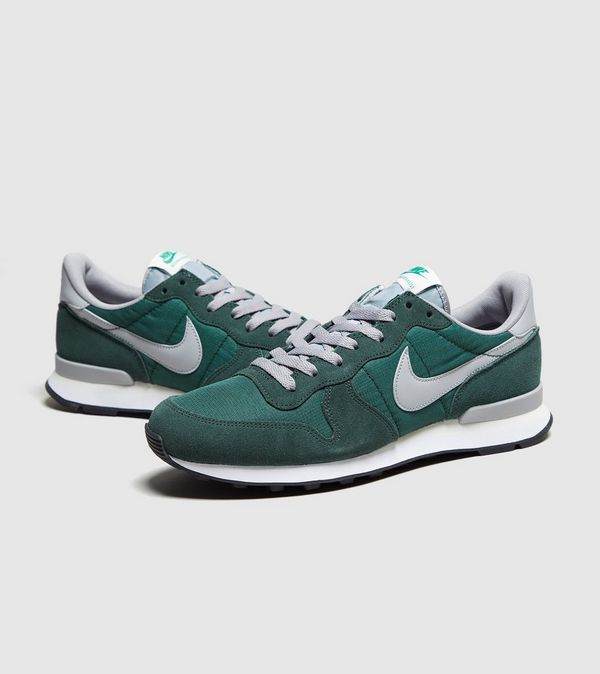 nike internationalist green nike internationalist green