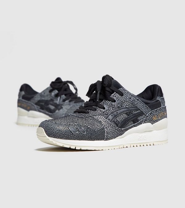 asics 28 asics 28