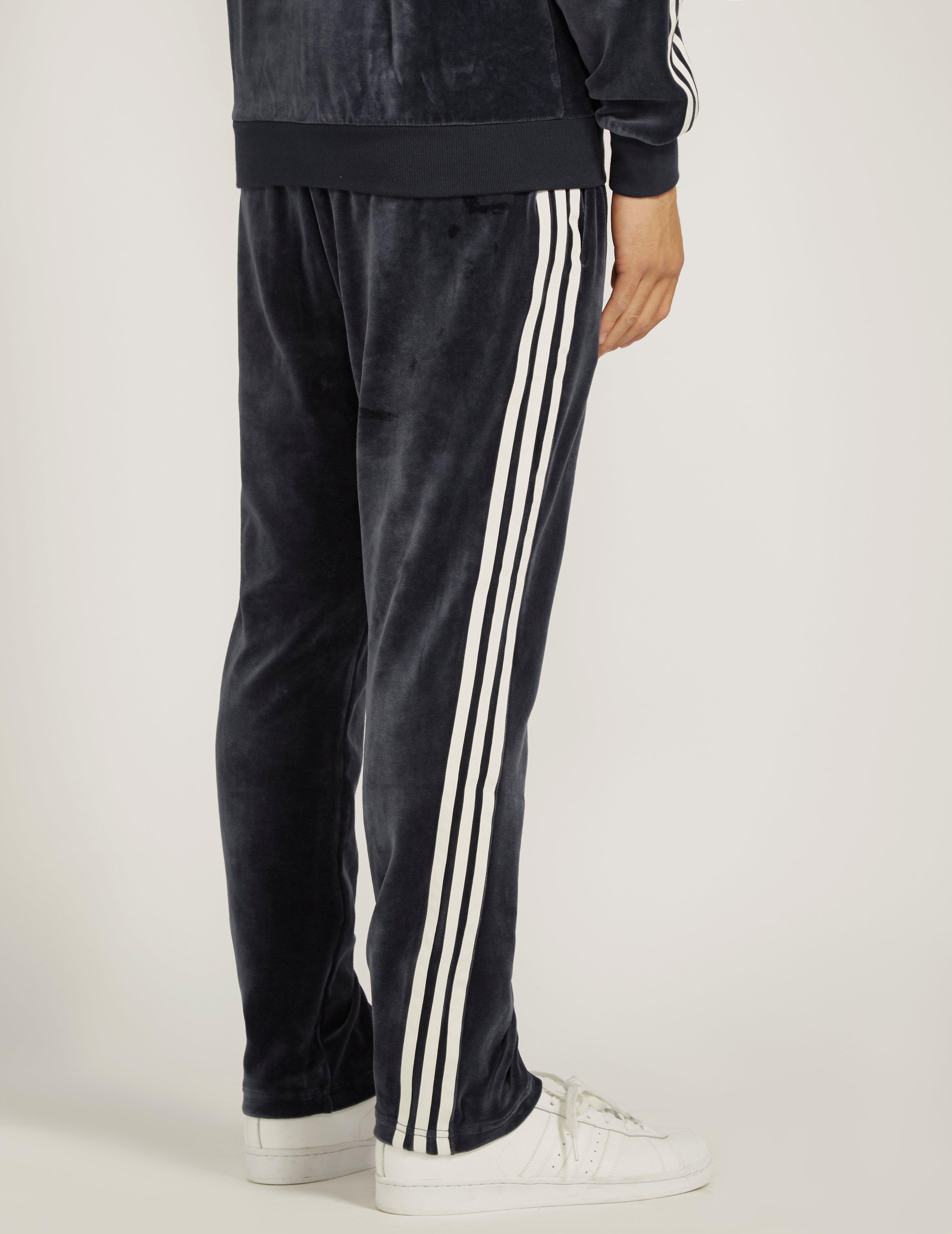 adidas original velour tracksuit