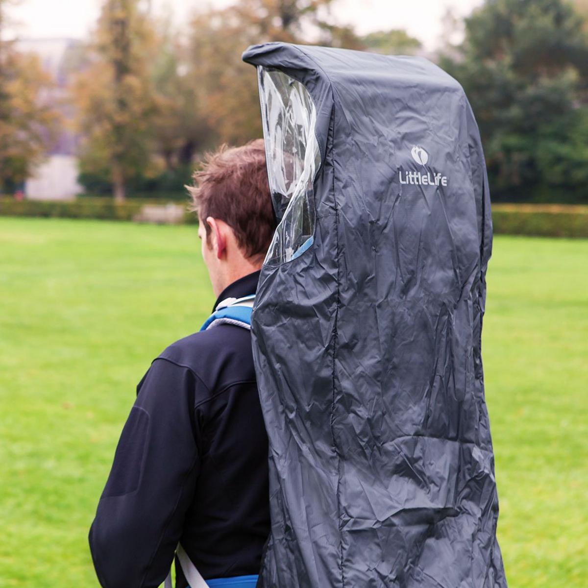 Carrier store rain cover