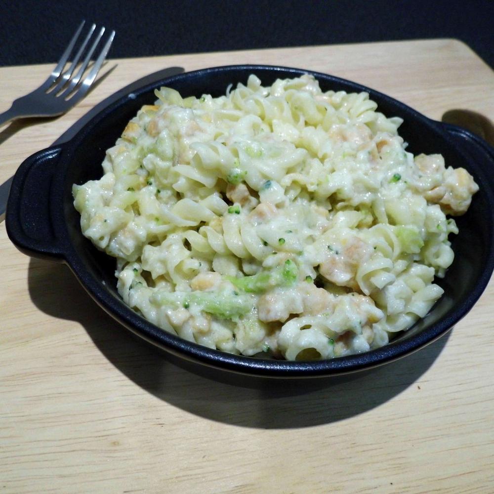 Summit To Eat Camping Meal: Salmon and Broccoli Pasta
