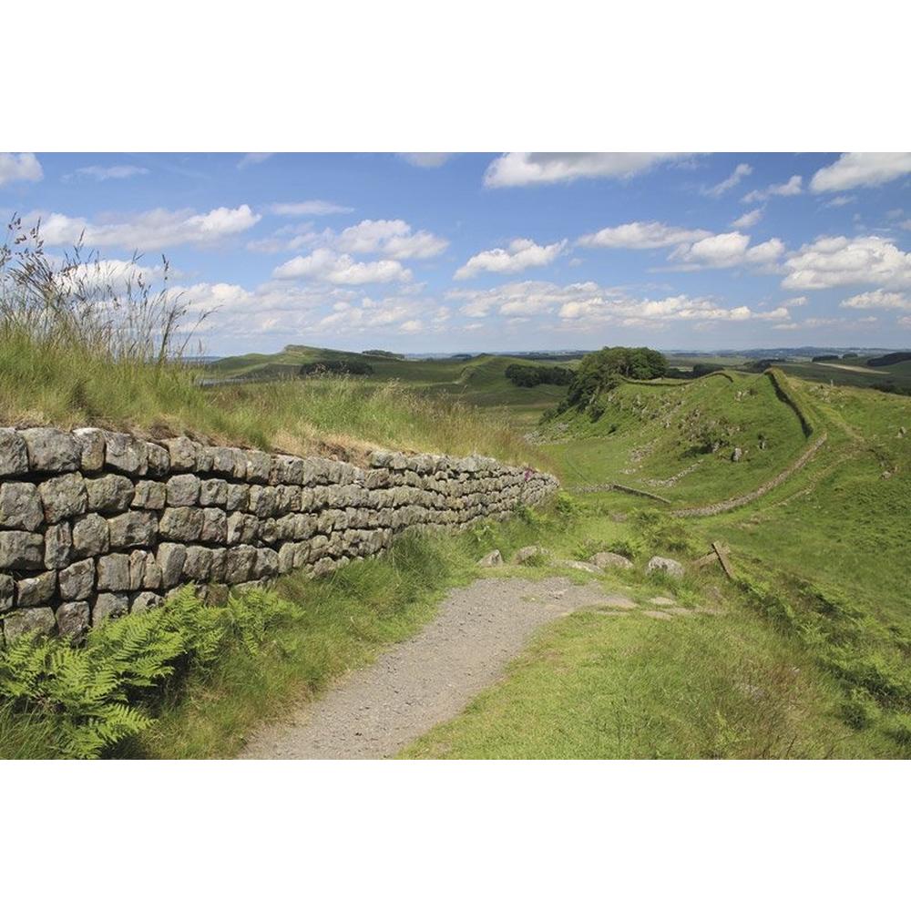 Cicerone Guide Book: Walking Hadrian's Wall Path: Mark Richards