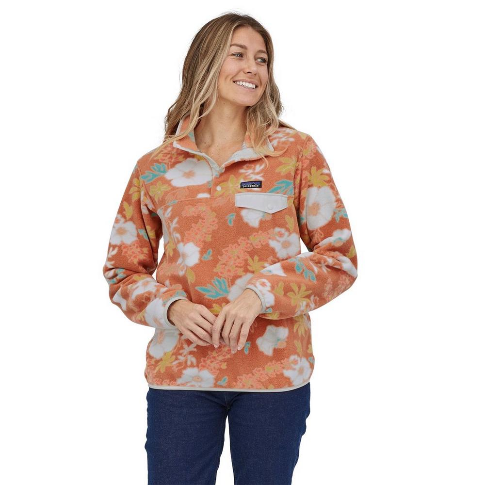 Patagonia Women's Lightweight Synchilla Snap-T Fleece Pullover in