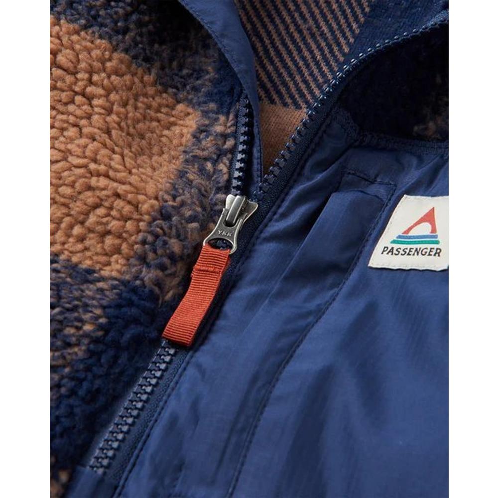 Passenger Men's Offroad Recycled Sherpa 1/2 Zip Fleece - Brown