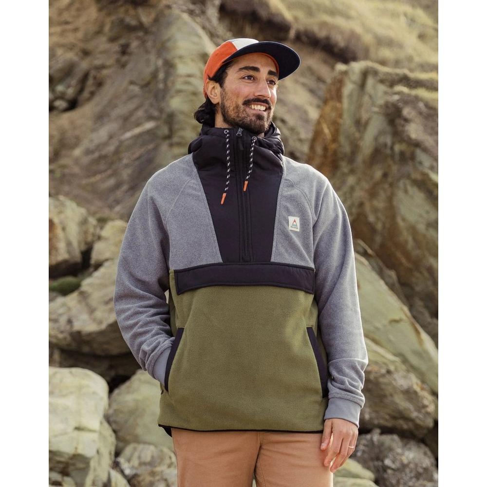 Passenger Men's Woodland Hooded 1/2 Zip Fleece - Green