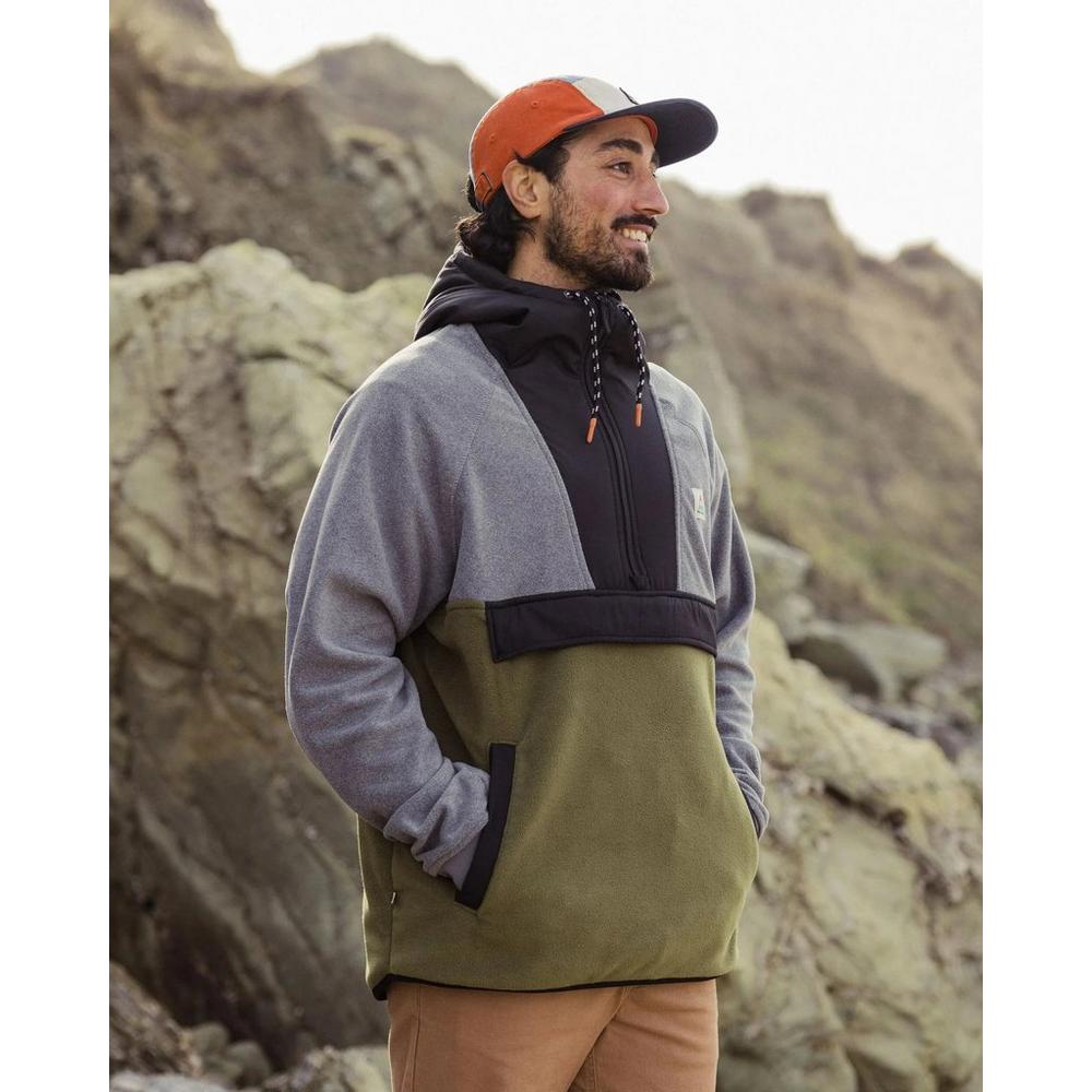 Passenger Men's Woodland Hooded 1/2 Zip Fleece - Green