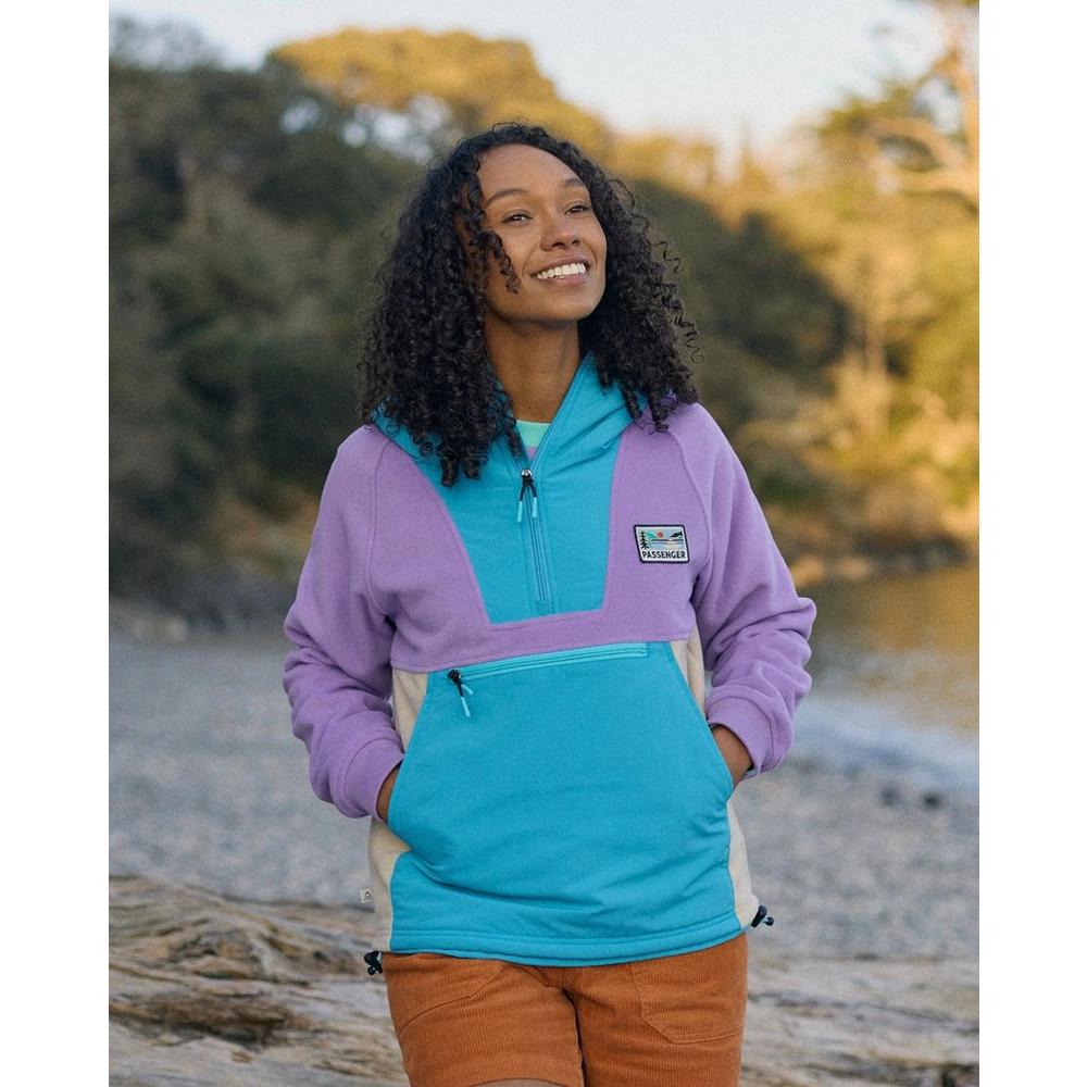Passenger Women's Alexander 1/2 Zip Hooded Fleece - Purple / Blue