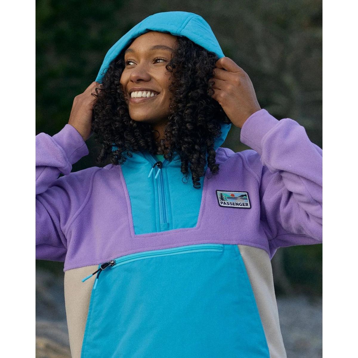 Passenger Women's Alexander 1/2 Zip Hooded Fleece - Purple / Blue