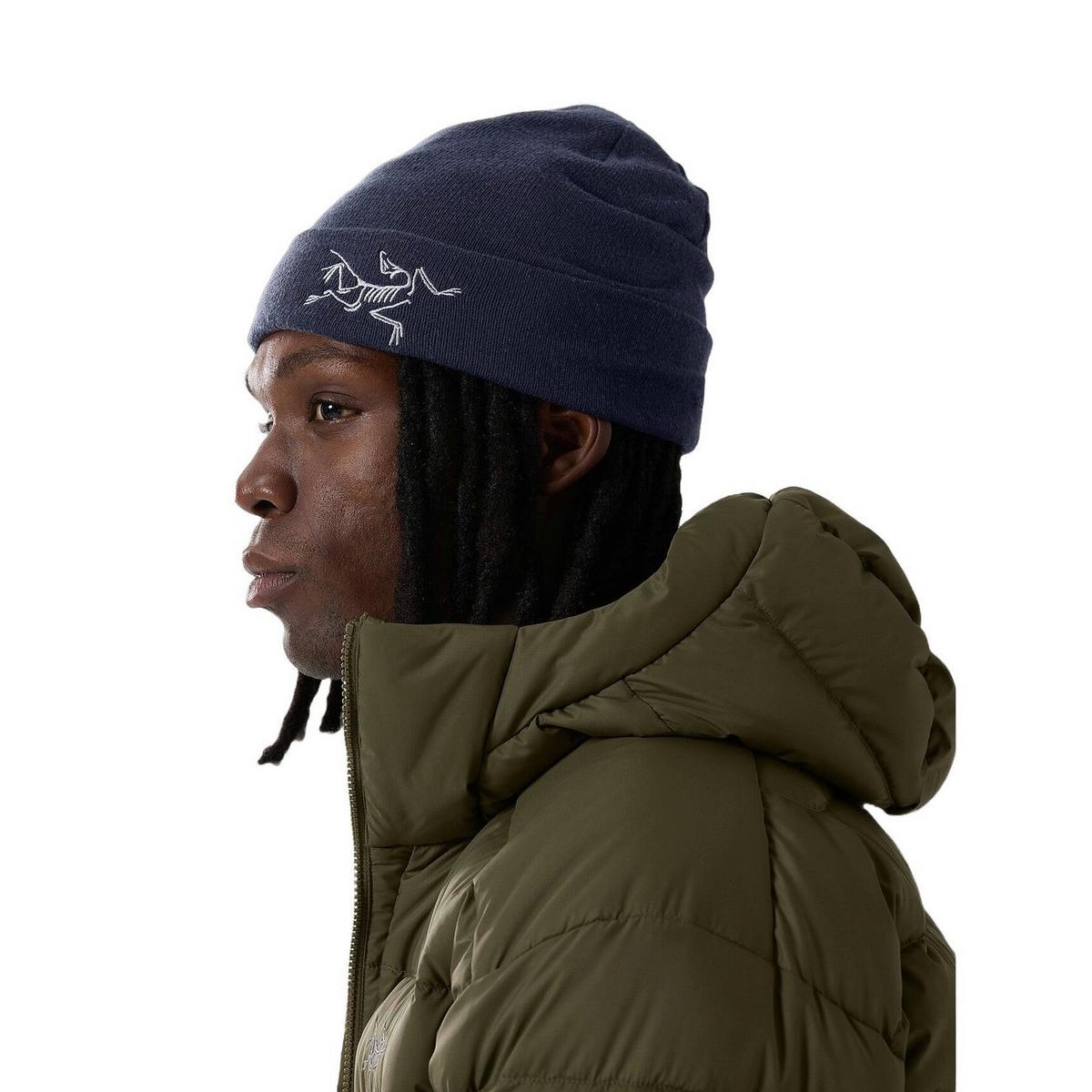 Arc'teryx Unisex Embroidered Bird Toque - Black Sapphire | Tiso Arc'teryx Unisex Embroidered Bird Toque - Black Sapphire | Tiso