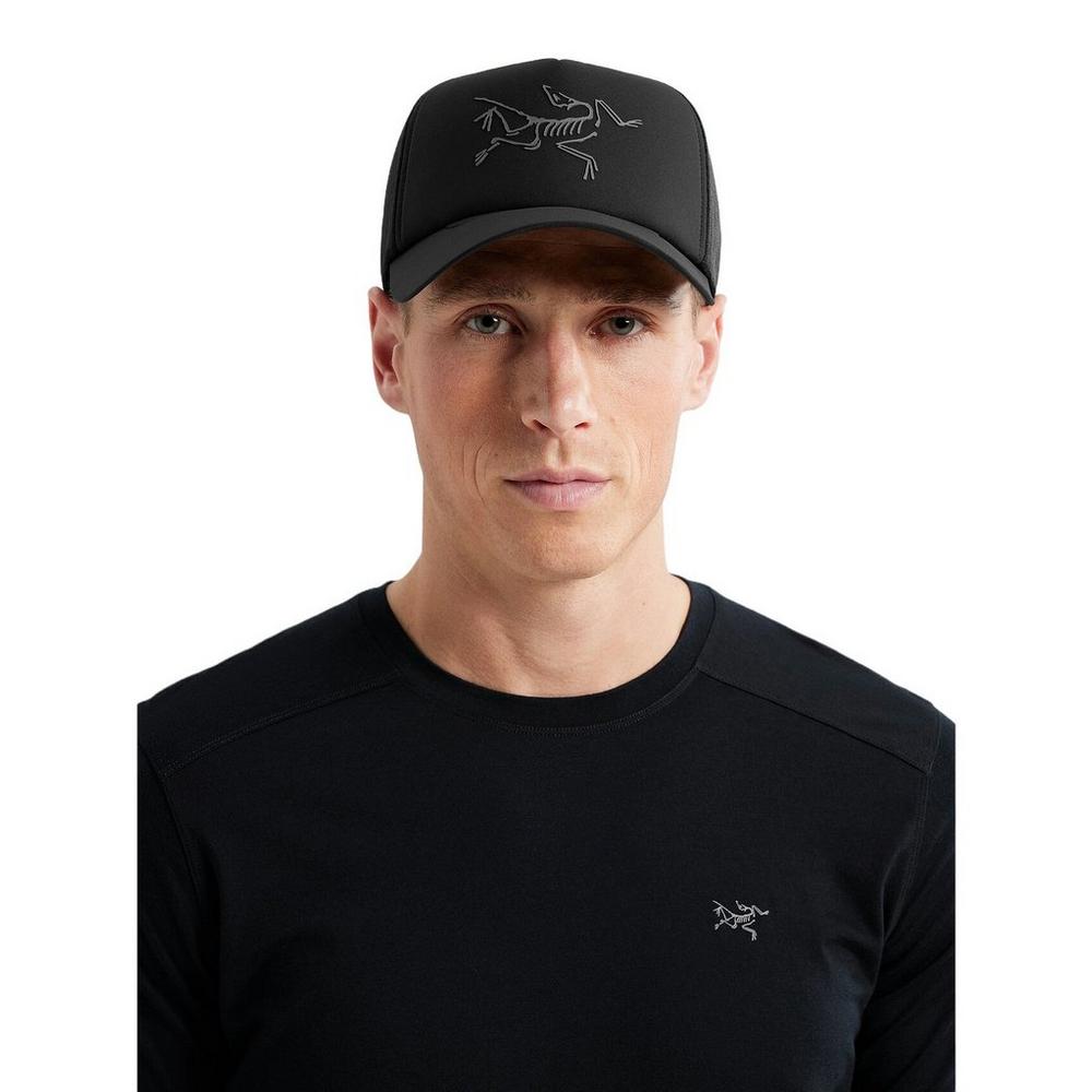 Arc’teryx BIRD CAP ブラック フリー Arc'teryx Unisex Bird Trucker Curved Cap in Black