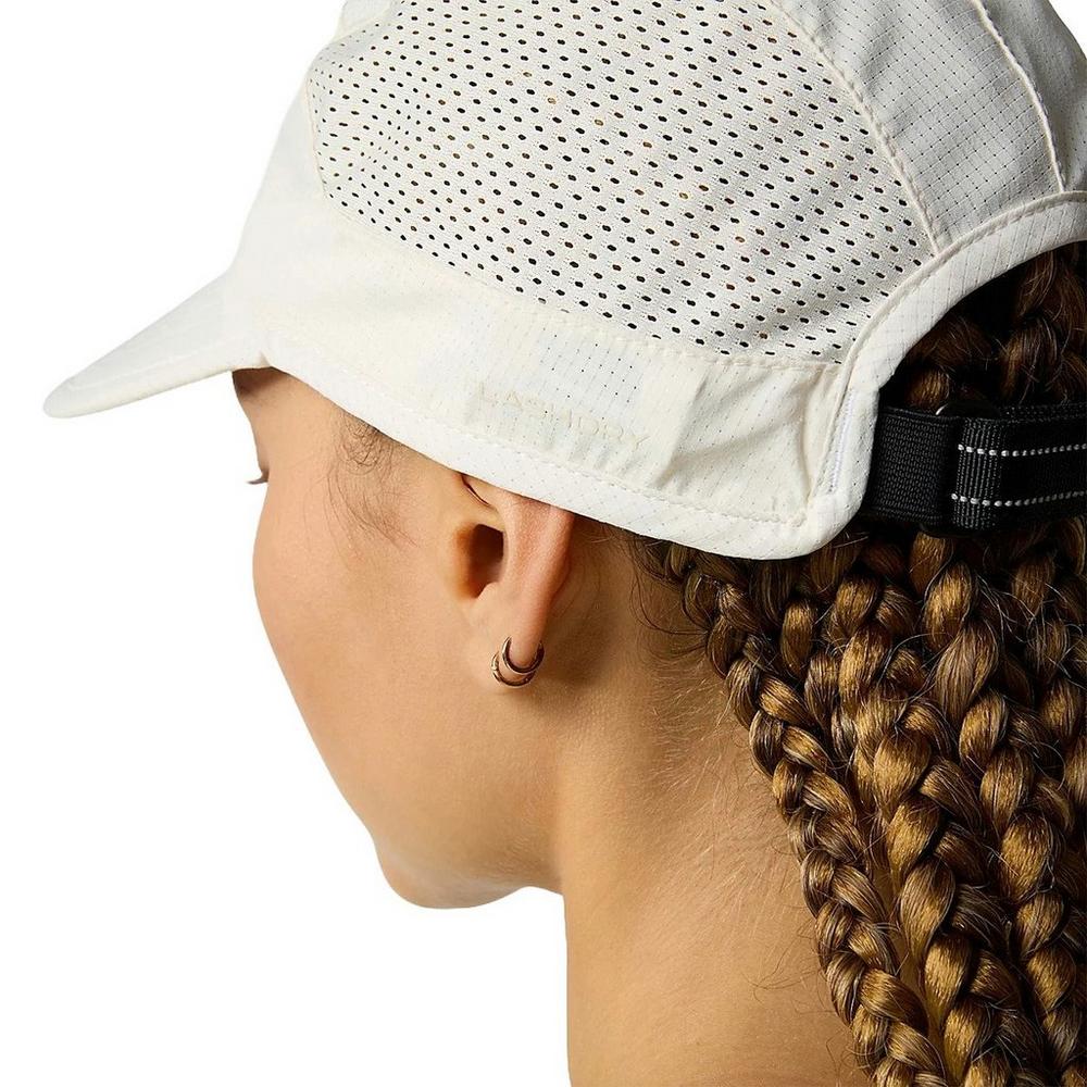 The North Face Unisex Summer LT Run Hat - White