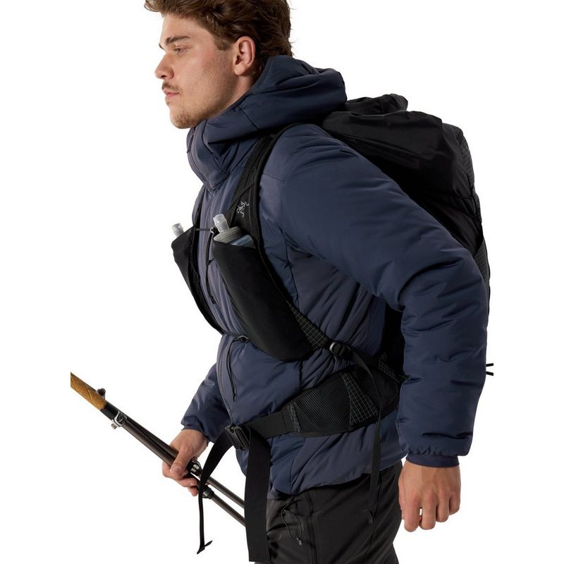 Arc'teryx Men's Atom SV Hoody - Black Sapphire | Tiso