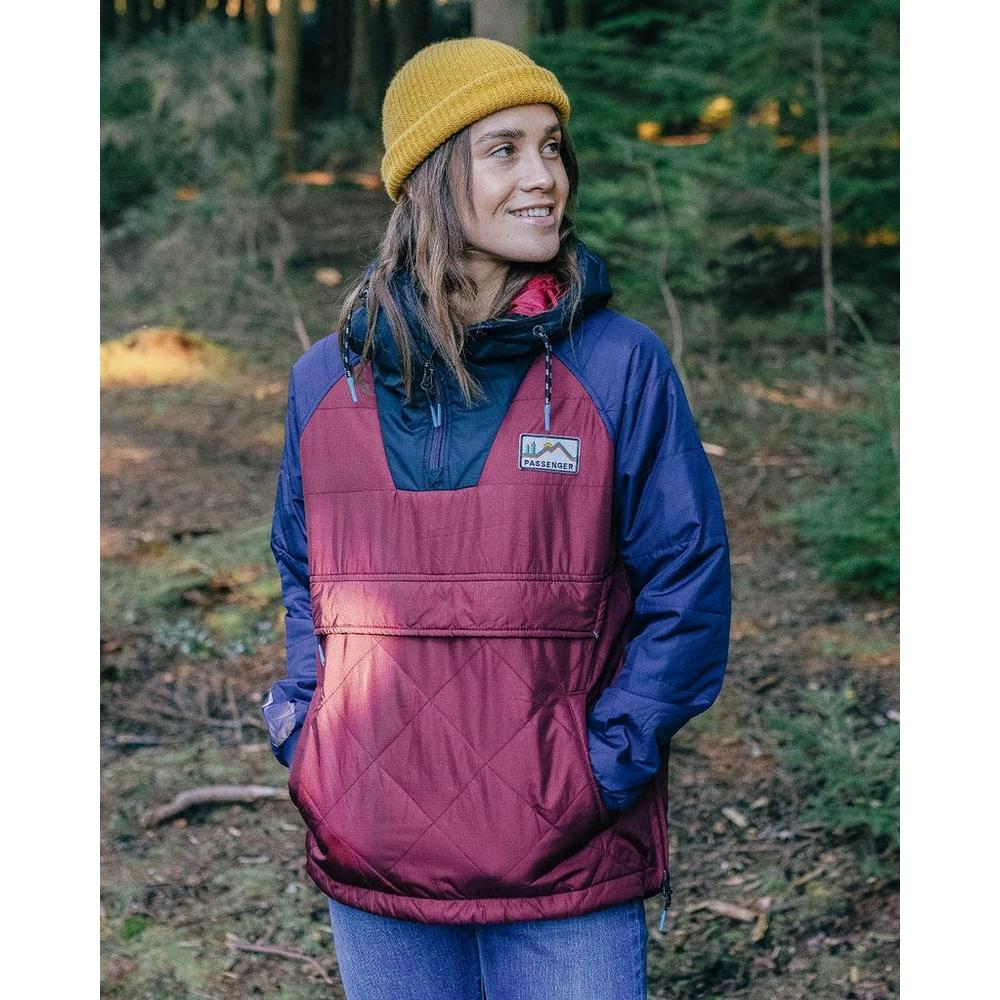 Passenger Women's Ocean Insulated Half Zip Jacket - Wine