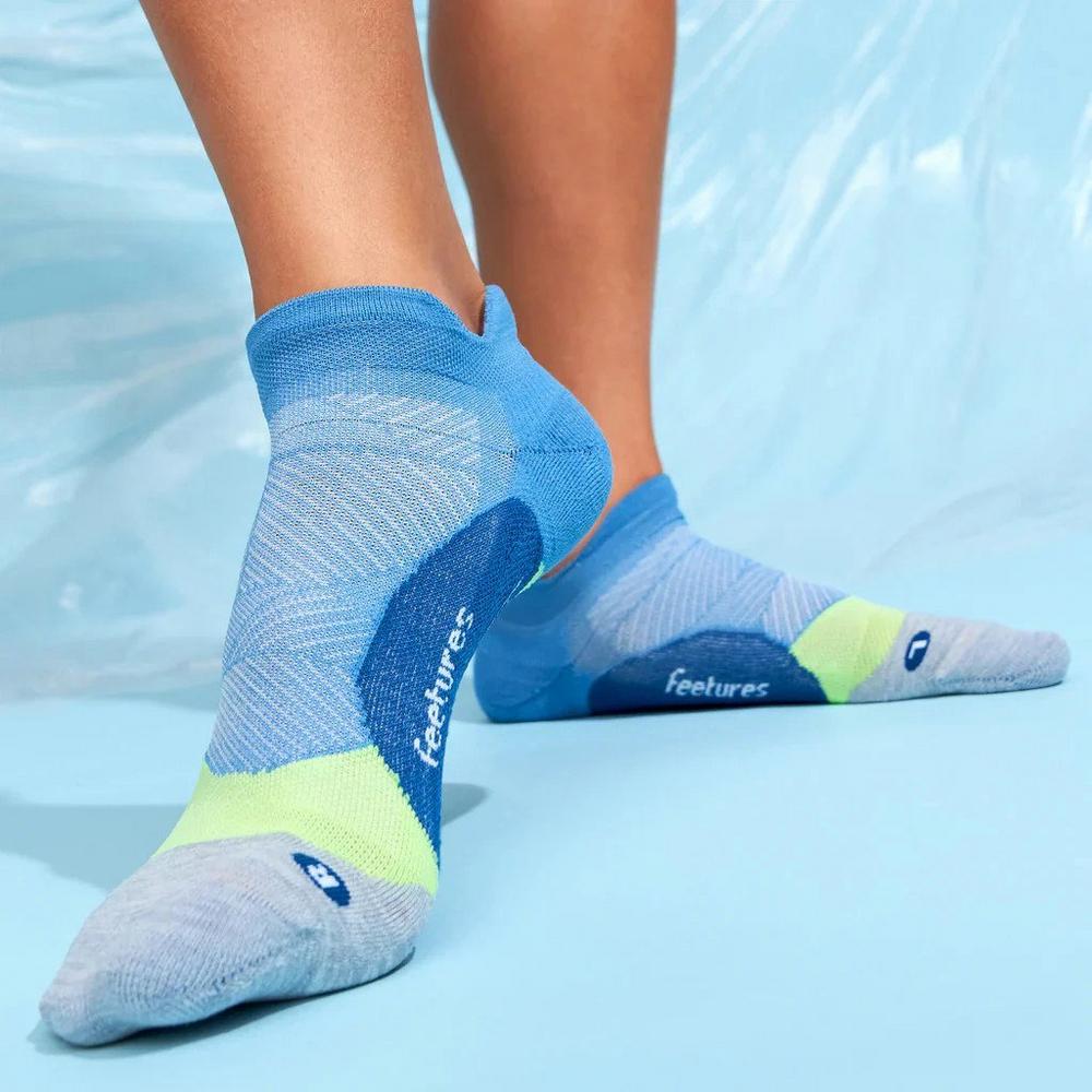 Feetures Unisex Elite Light Cushion No Show Tab Socks - Blue