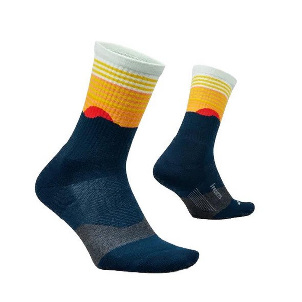 Feetures Unisex Trail Maximum Cushion Mini Crew Socks - Navy