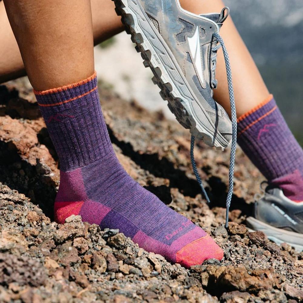 Darn Tough Women's Hiker Micro Crew Midweight Hiking Sock - Plum Heather