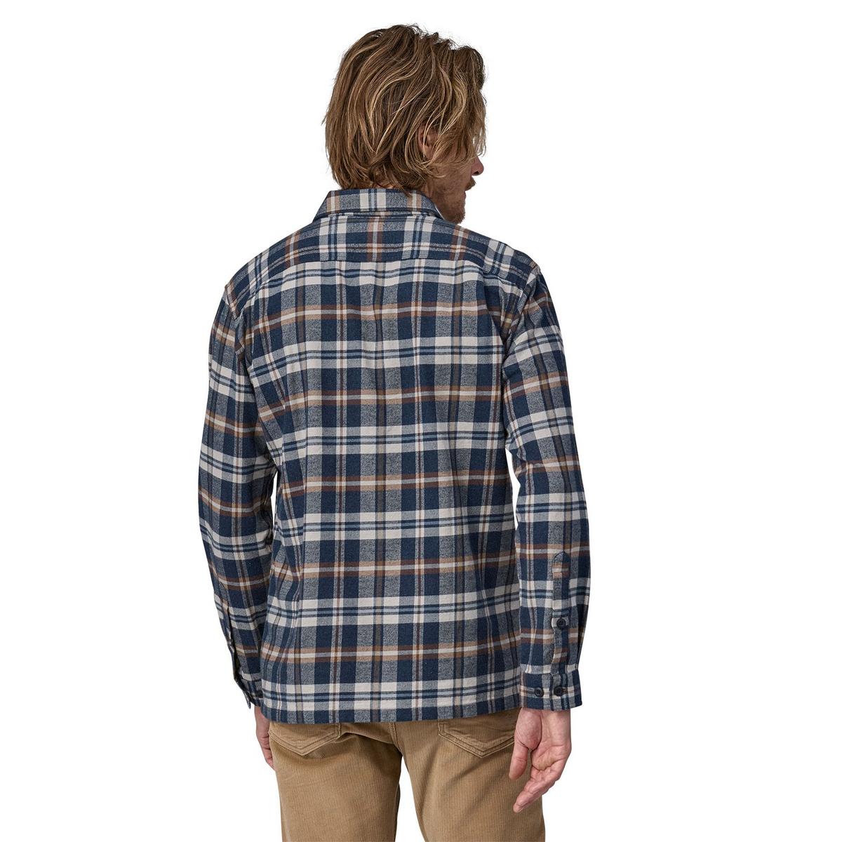 Patagonia Men's Long-Sleeved Cotton Flannel Shirt - Fields / New Navy