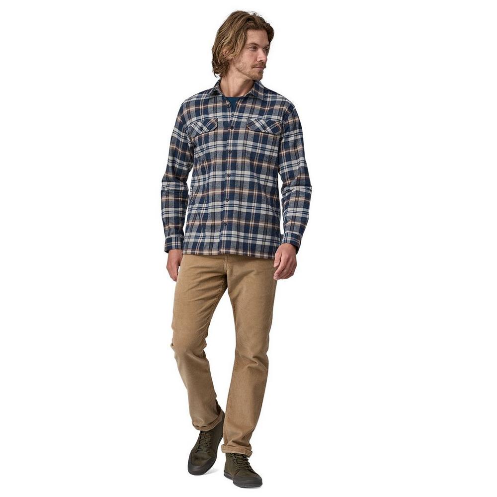 Patagonia Men's Long-Sleeved Cotton Flannel Shirt - Fields / New Navy