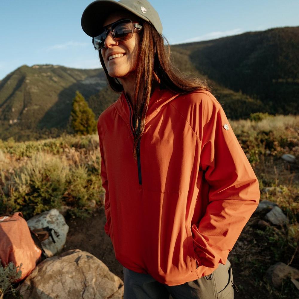 Kuhl Women's Wander 1/2 Zip Softshell Jacket - Red